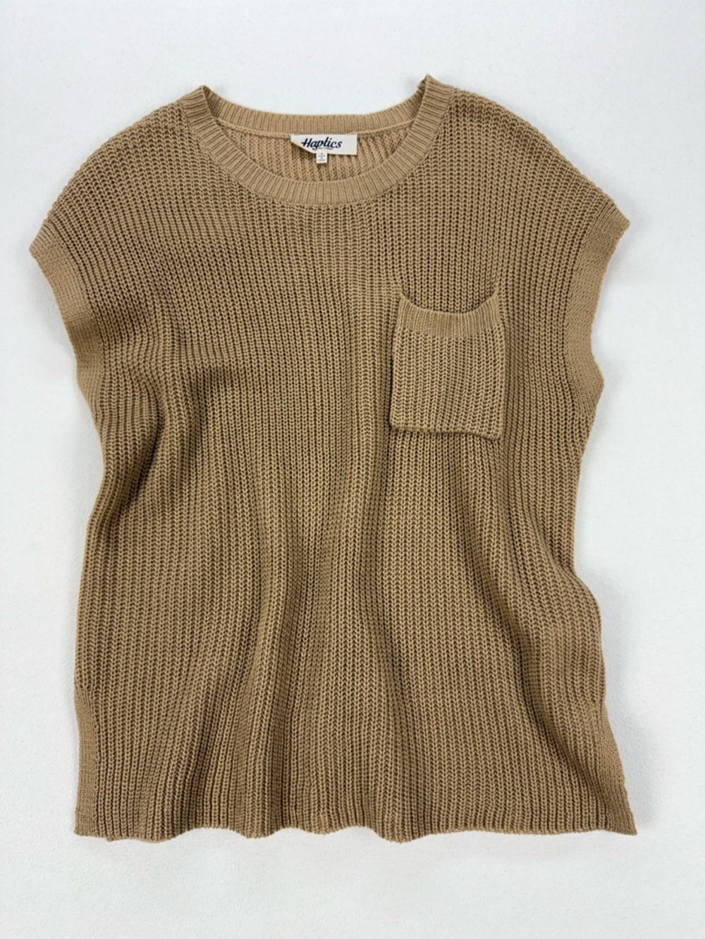 Haptics Medium Chunky Knit Top Lagenlook Oversized Boxy Pocket Beige Minimalist